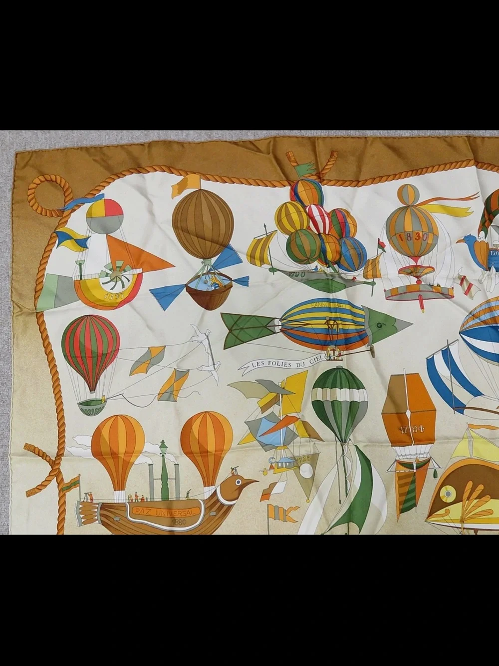 Vintage Hot Air Balloon Scarf in Cream, Tan, Green